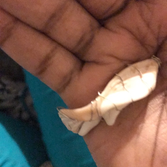 Wire wrapled winged shell - Picture 3 of 3